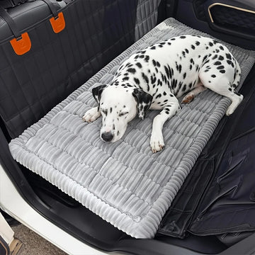 Summer Cool Soft Striped Plush Car Dog Bed Mat, Non-slip Washable Pet Travel Cushion Pad, Thick Sleeping Mattress for Car Trunk